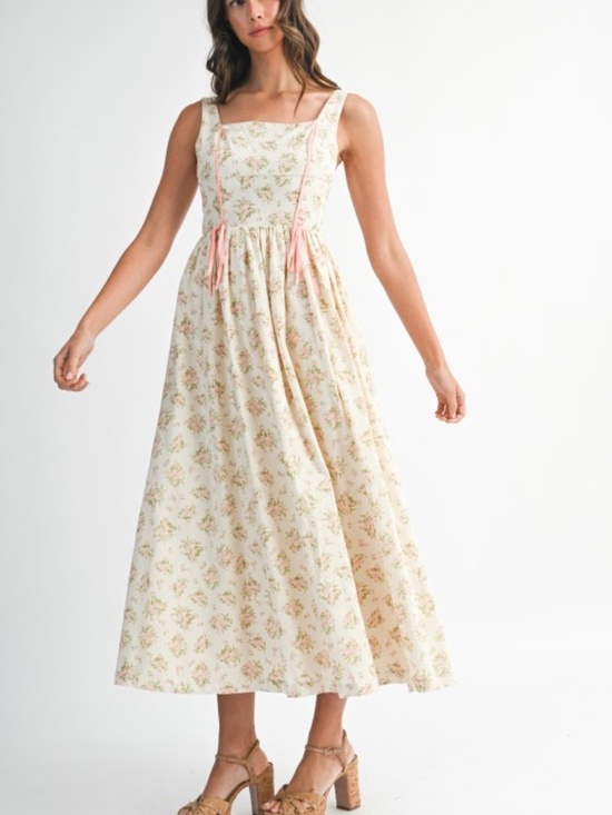 Mable Dresses & Skirts - Floral Print Square Neck Contrast Pipinig Dress